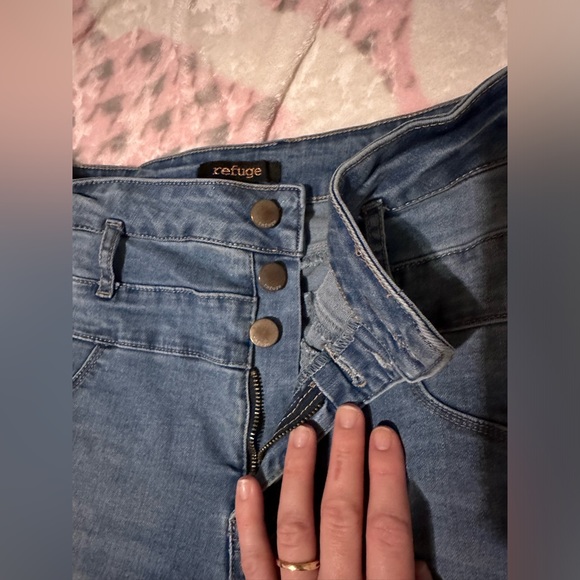 Jeans - Picture 4 of 6